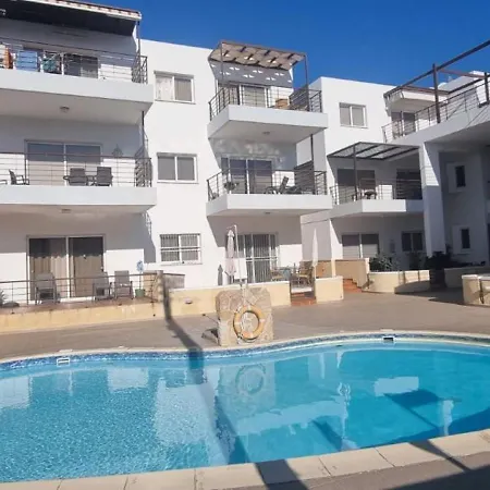 Дом отдыха H&o Sea View Beachfront Пафос