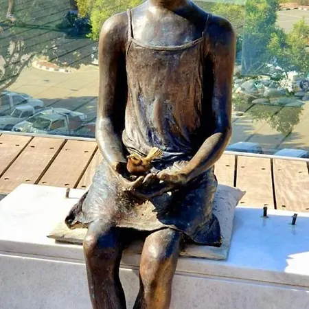 H&o Sea View Lighthouse *