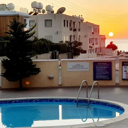 Дом отдыха H&o Sea View Beachfront