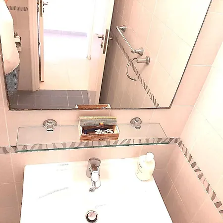 H&o Sea View Lighthouse בית נופש פאפוס