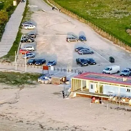 בית נופש H&o Sea View Lighthouse פאפוס