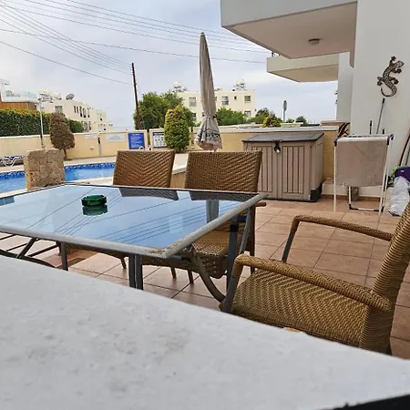 H&o Sea View Beachfront Pafos