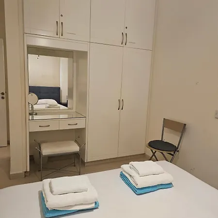 Дом отдыха H&o Sea View Beachfront Пафос