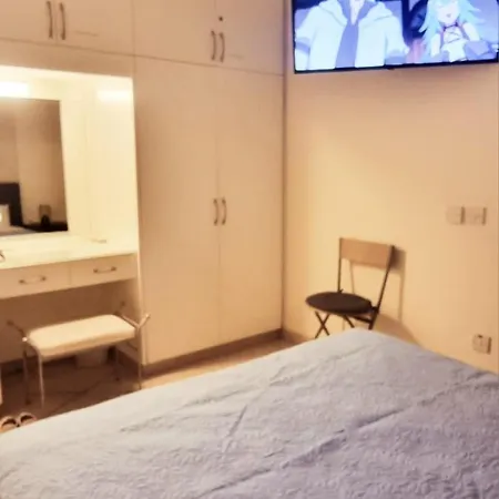 H&o Sea View Lighthouse