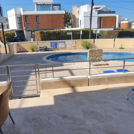 H&o Sea View Beachfront * Paphos