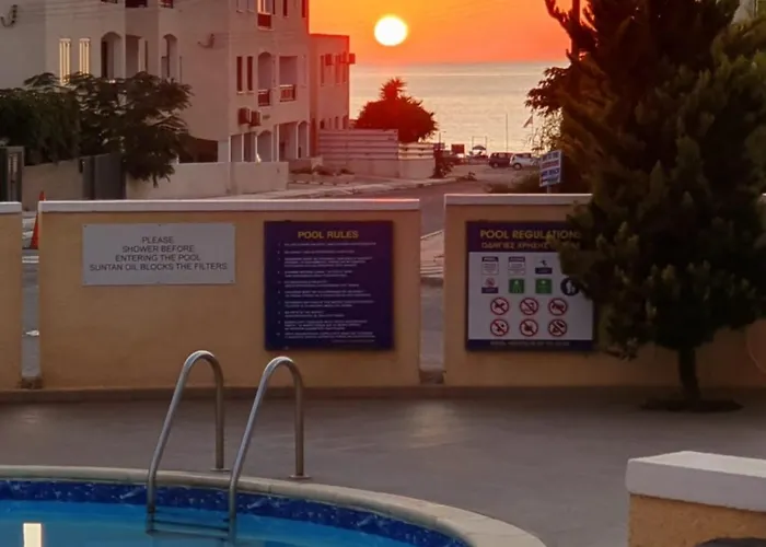 H&o Sea View Lighthouse * Paphos
