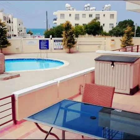 度假居 H&o Sea View Beachfront *